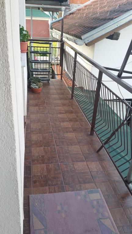Apartments Aida บีฮัช ภายนอก รูปภาพ